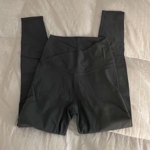 BRAND NEW Paragon Fitwear Leggings